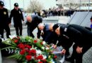 U ZAGREBU POLOŽENI VIJENCI NA SPOMEN-OBILJEŽJE BOŠNJAKA BRANITELJA U DOMOVINSKOM RATU U ZAGREBU POLOŽENI VIJENCI NA SPOMEN-OBILJEŽJE BOŠNJAKA BRANITELJA U DOMOVINSKOM RATU
