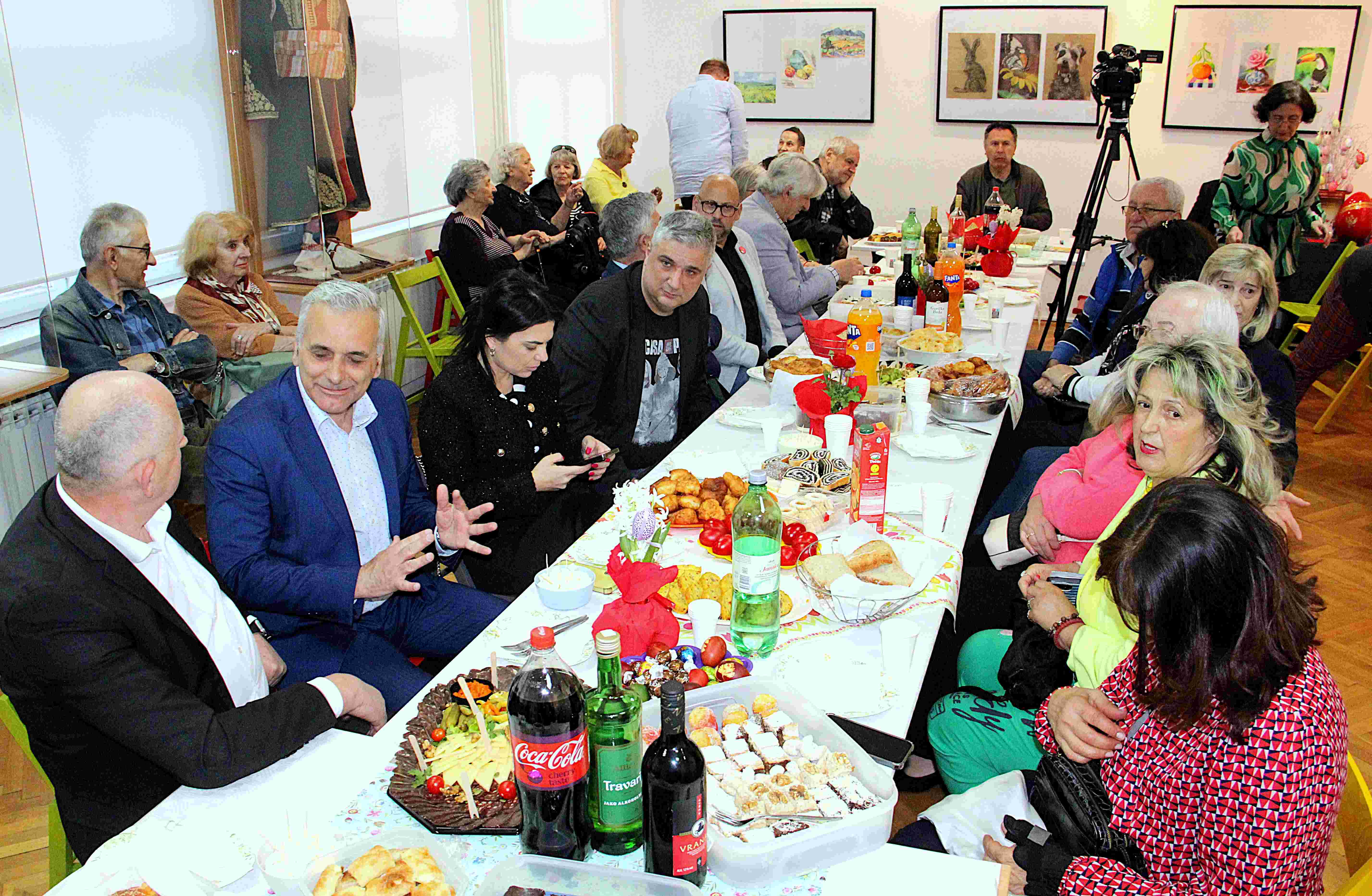 ZAGREBAČKI CRNOGORCI UGOSTILI SUNARODNJAKE I PRIJATELJE POVODOM VASKRSA